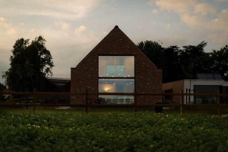 Gastenverblijf 'T Baertshof Zonnebeke Exterior foto